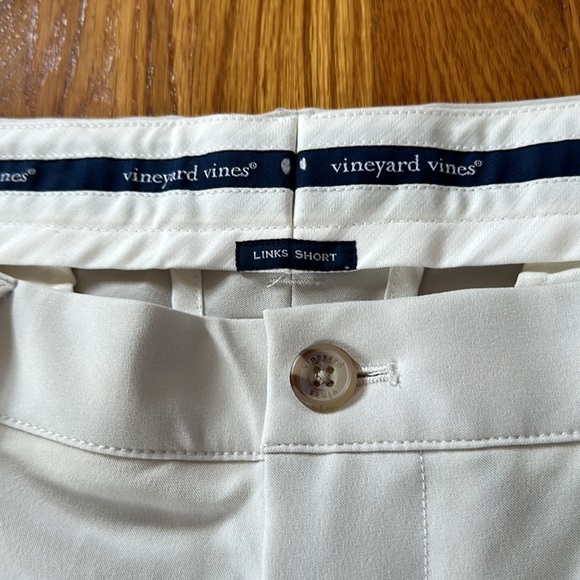 Vineyard Vines Links Short - Picture 4 of 4